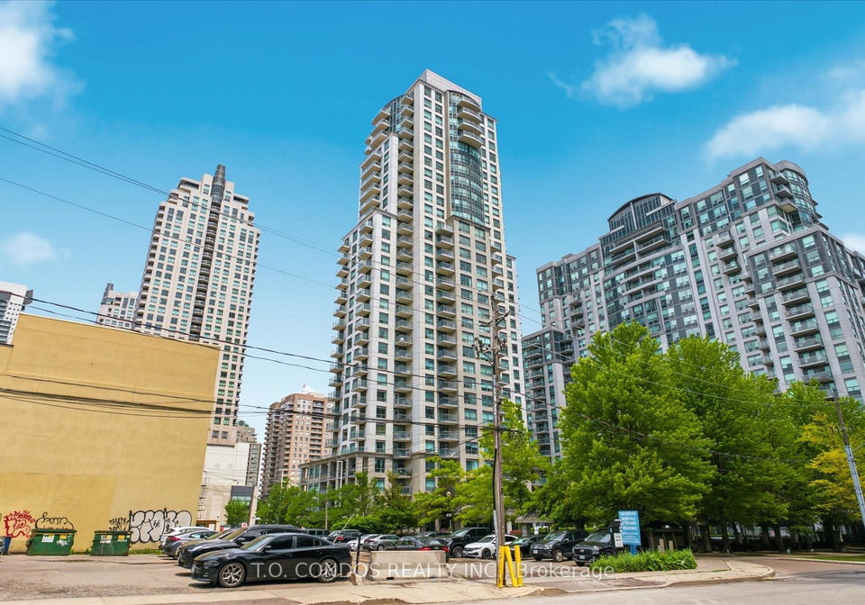 21-hillcrest-avenue-north-york-ontario-c13435530