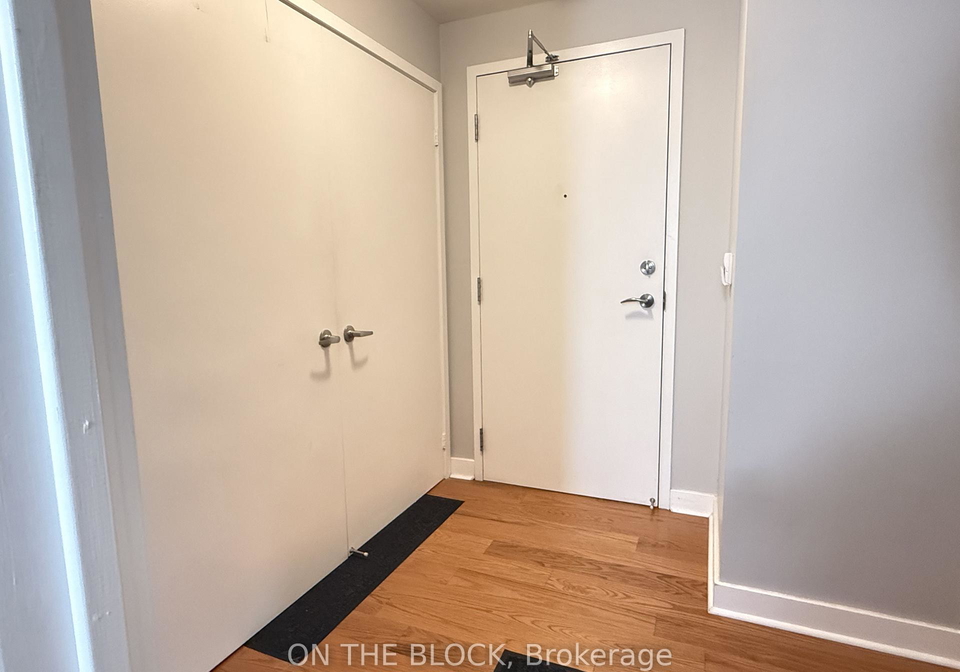 320-richmond-street-e-toronto-ontario-c13435642