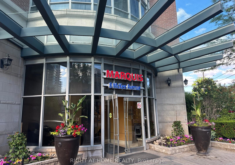 8-mckee-avenue-north-york-ontario-c13435652
