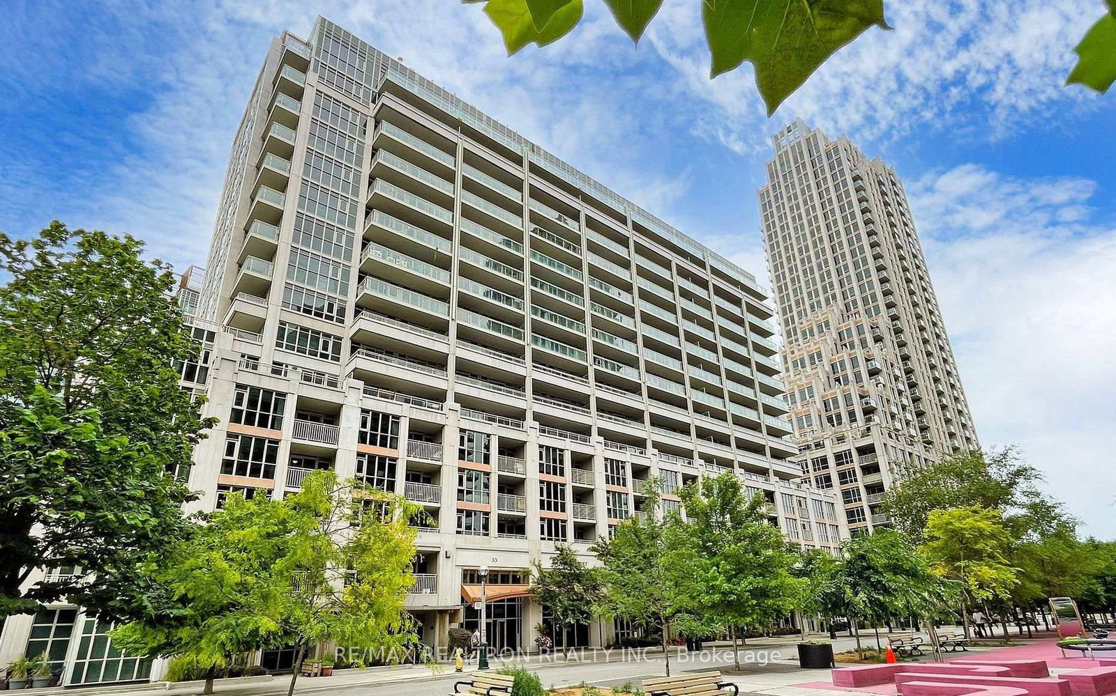 35-bastion-street-toronto-ontario-c13435836