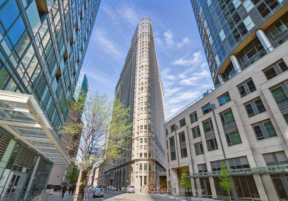 25-the-esplanade-toronto-ontario-c13435910