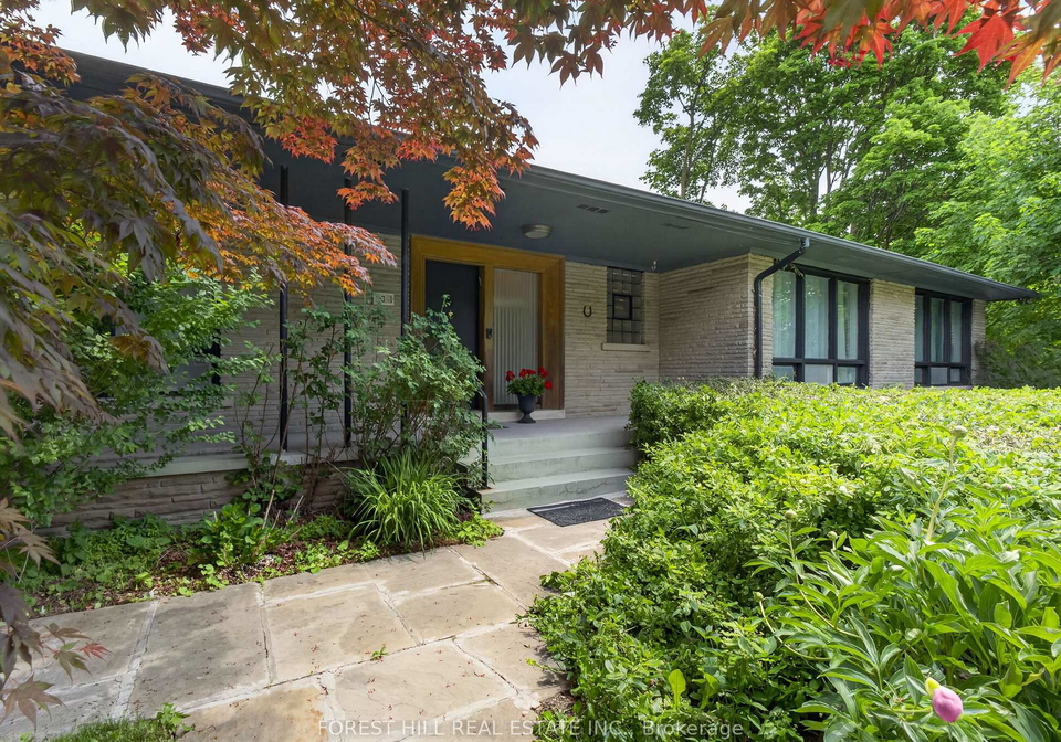 3-glen-rush-boulevard-toronto-ontario-c13435994