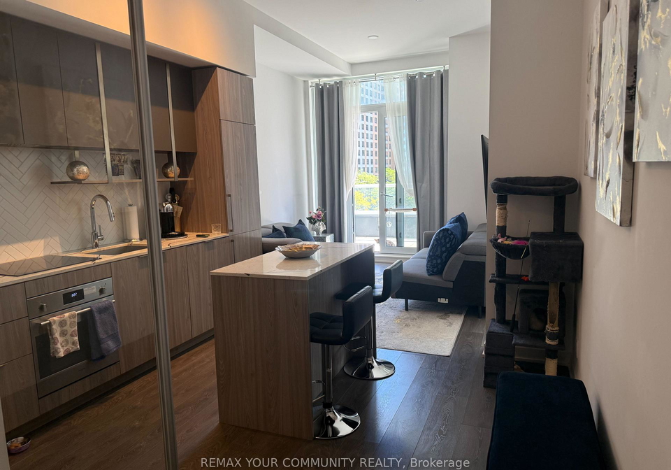 15-holmes-avenue-north-york-ontario-c13436016