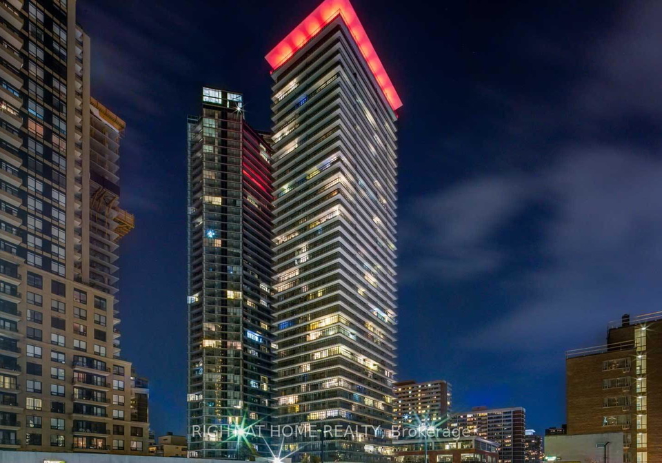 33-charles-street-toronto-ontario-c13436132
