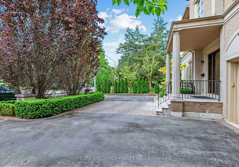 164-owen-boulevard-north-york-ontario-c13436172