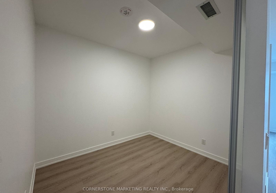 100-queen-street-e-toronto-ontario-c13436242