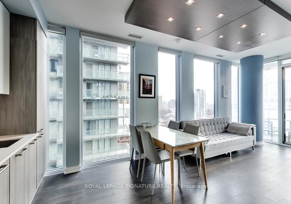 28-wellesley-street-e-toronto-ontario-c13436248