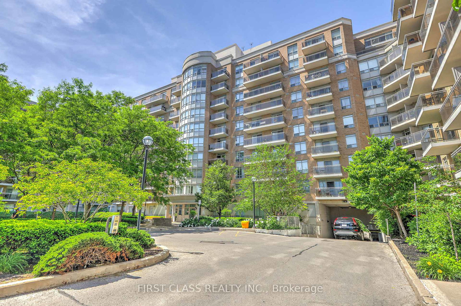 650-lawrence-avenue-w-toronto-ontario-c13436306