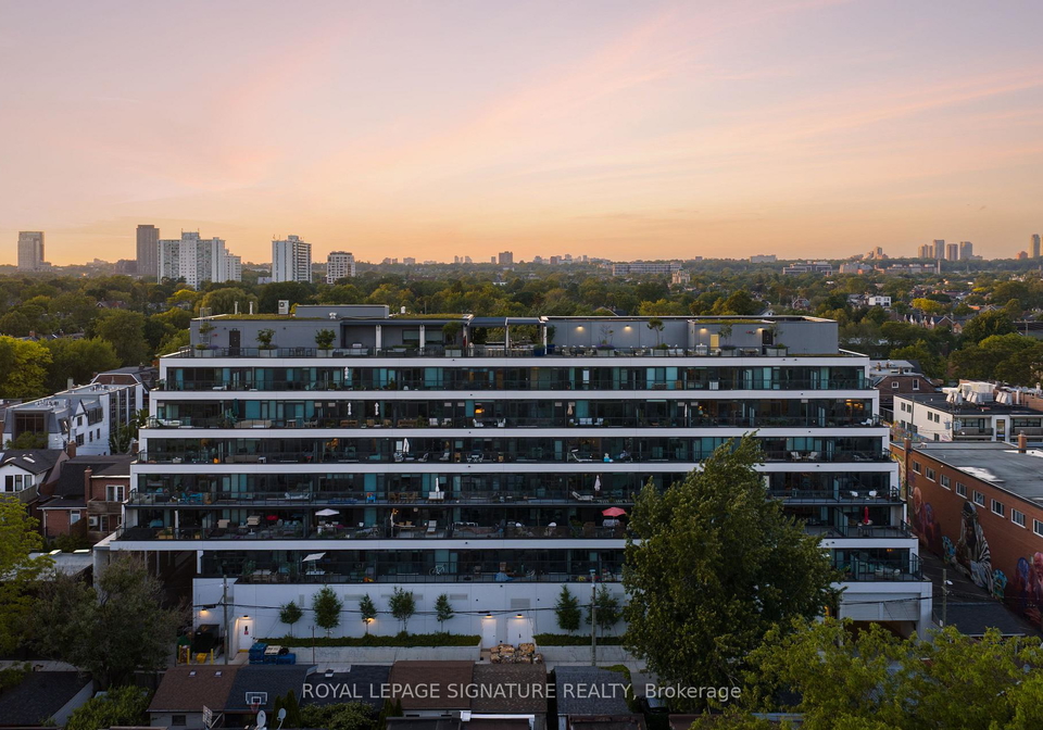 899-college-street-toronto-ontario-c13436354