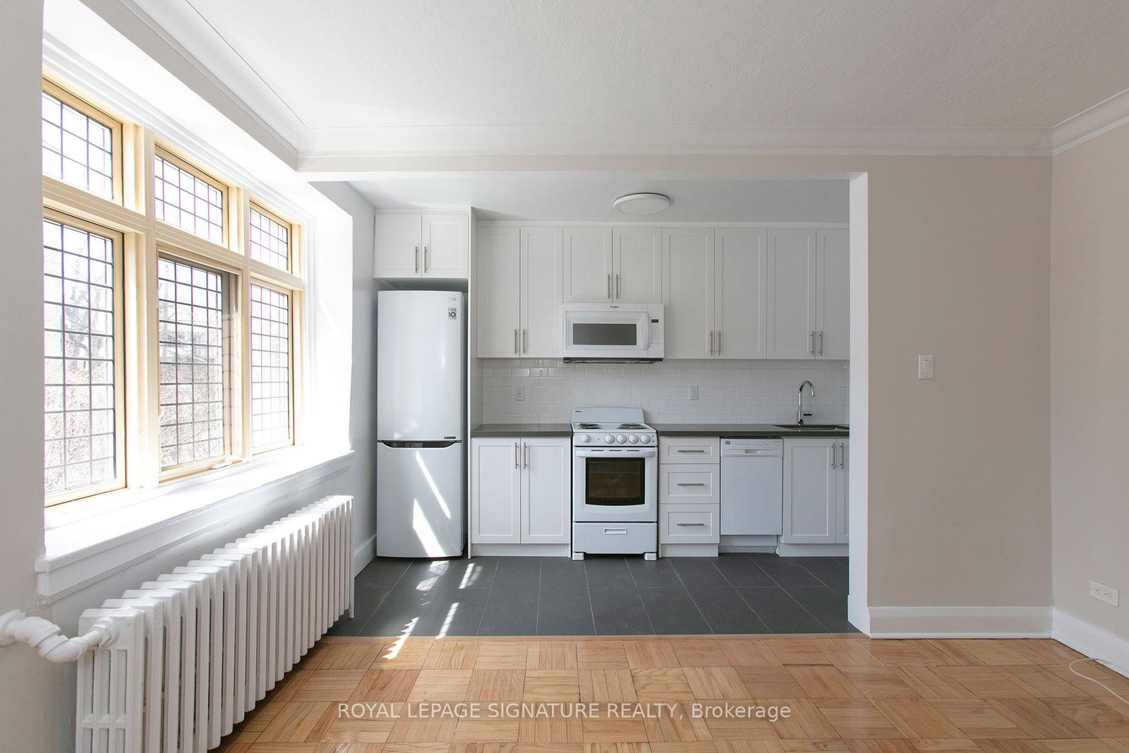 398-avenue-road-toronto-ontario-c13436568