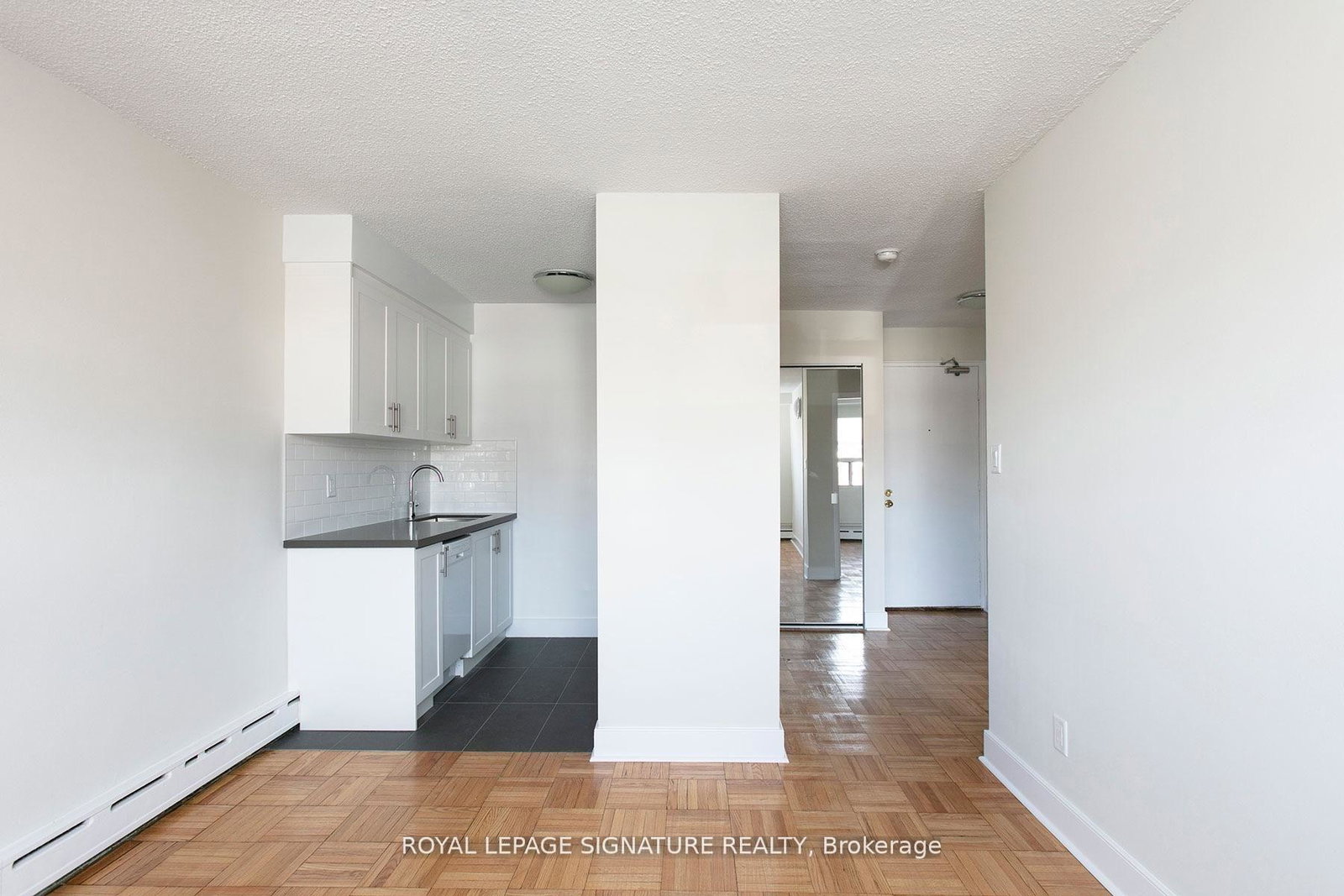 990-avenue-road-toronto-ontario-c13436590