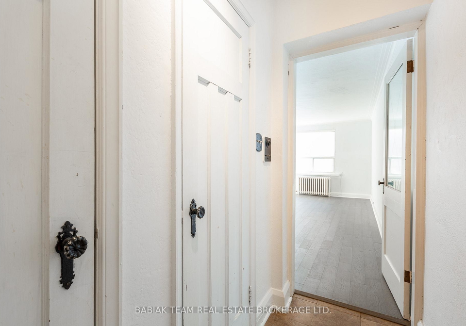 871-millwood-road-east-york-ontario-c13436602