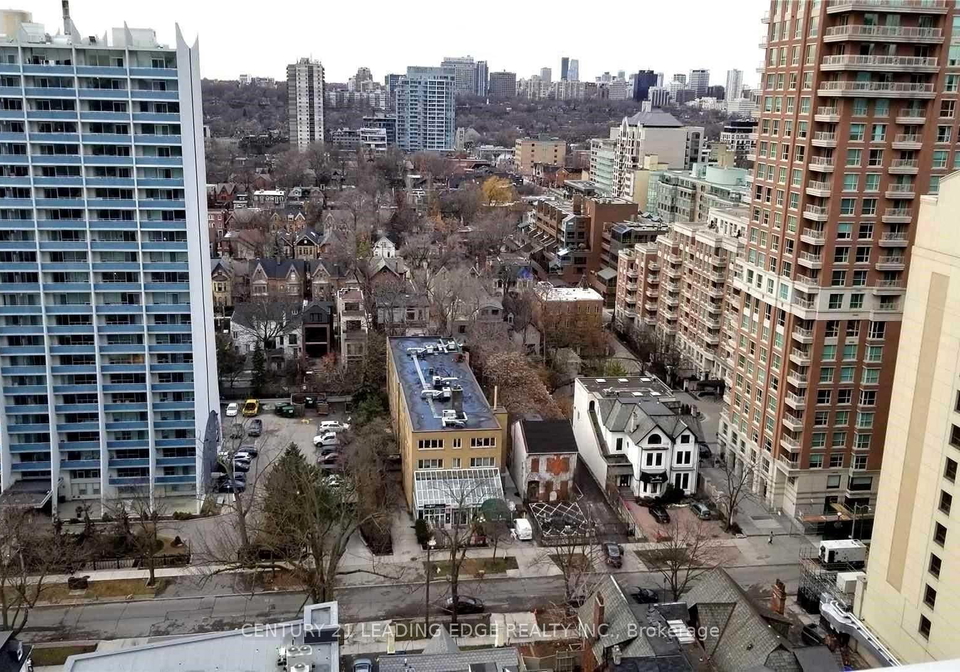 200-bloor-street-w-toronto-ontario-c13436734