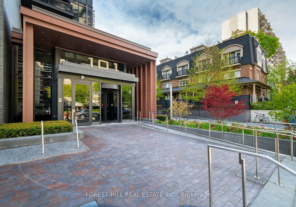 101-erskine-avenue-toronto-ontario-c13436804