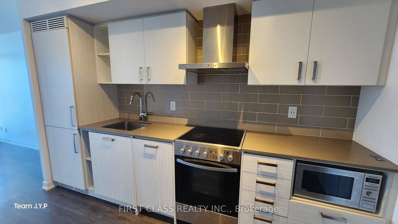 125-redpath-avenue-toronto-ontario-c13436812