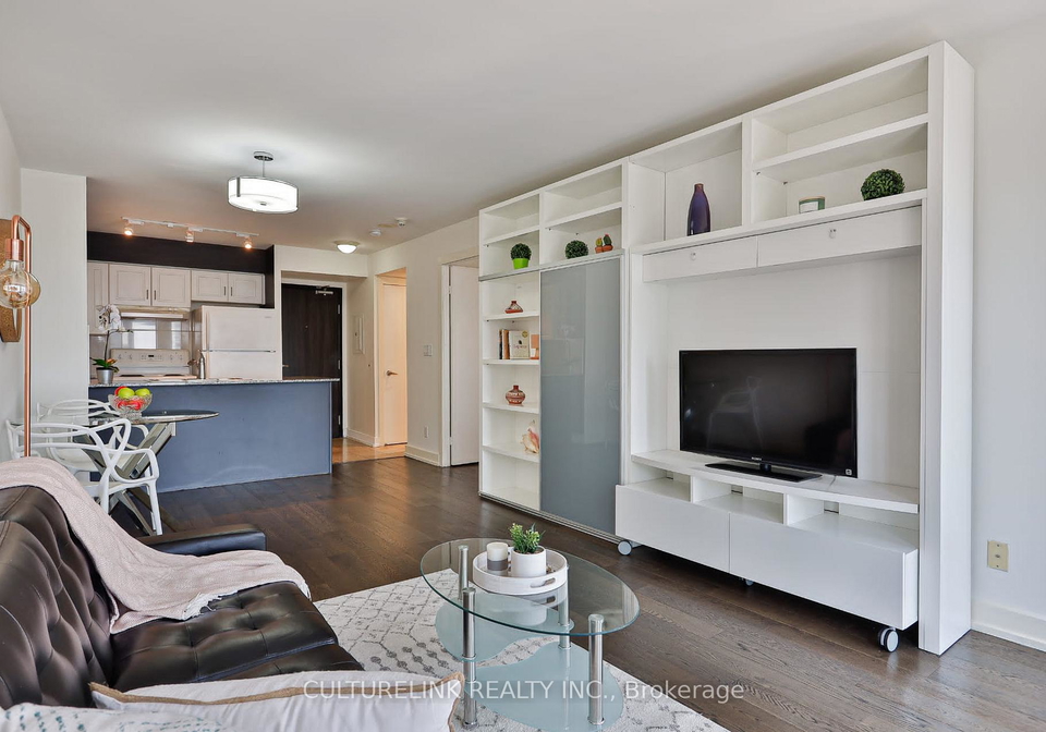 210-victoria-street-toronto-ontario-c13436820
