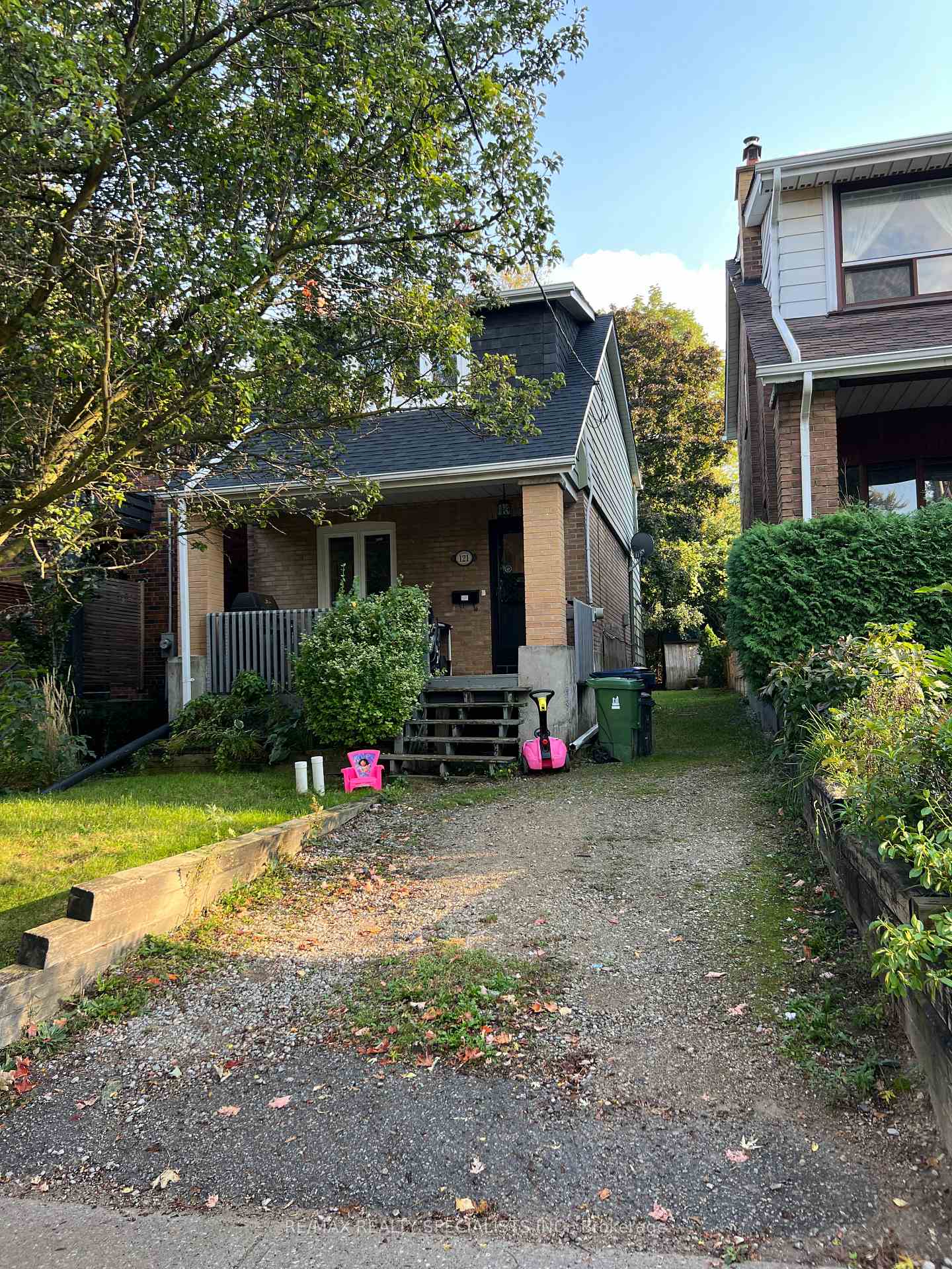 121-maplewood-avenue-toronto-ontario-c13436844