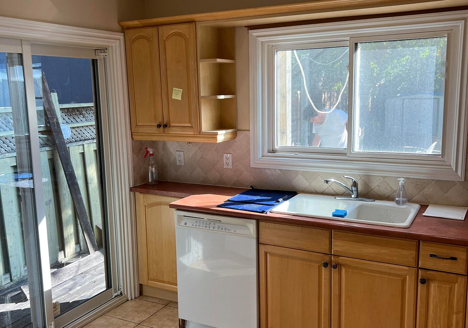 121-maplewood-avenue-toronto-ontario-c13436844