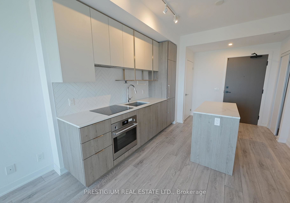 15-holmes-avenue-north-york-ontario-c13436898