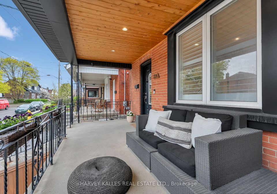 326-glenholme-avenue-toronto-ontario-c13436906