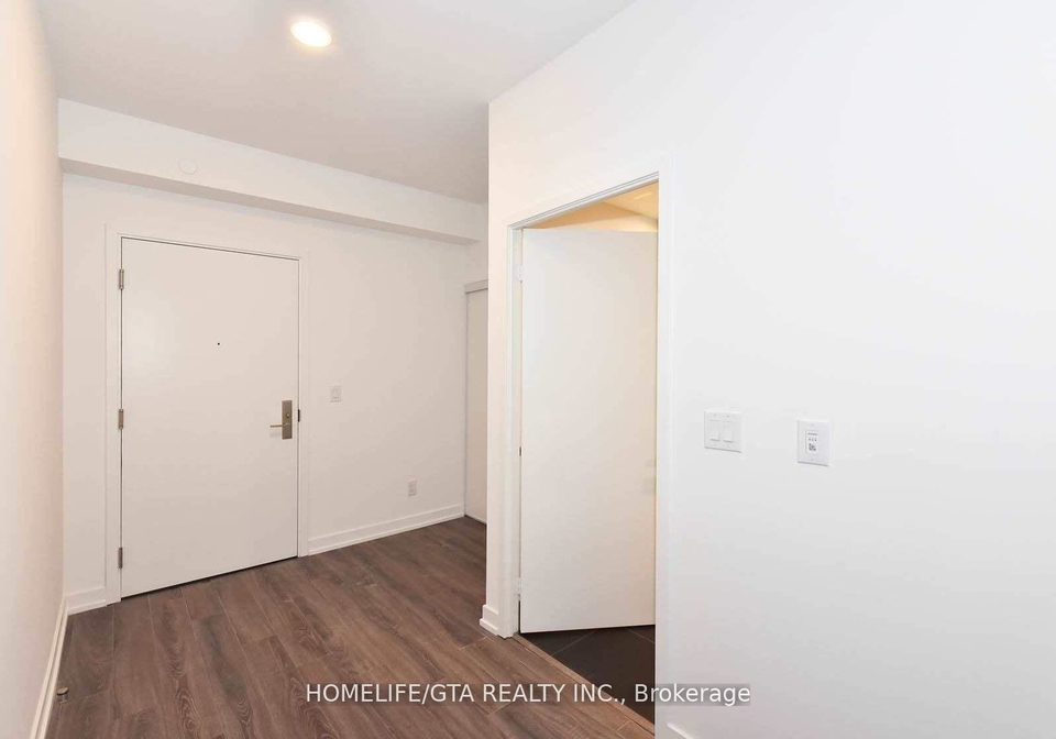 20-edward-street-toronto-ontario-c13436988