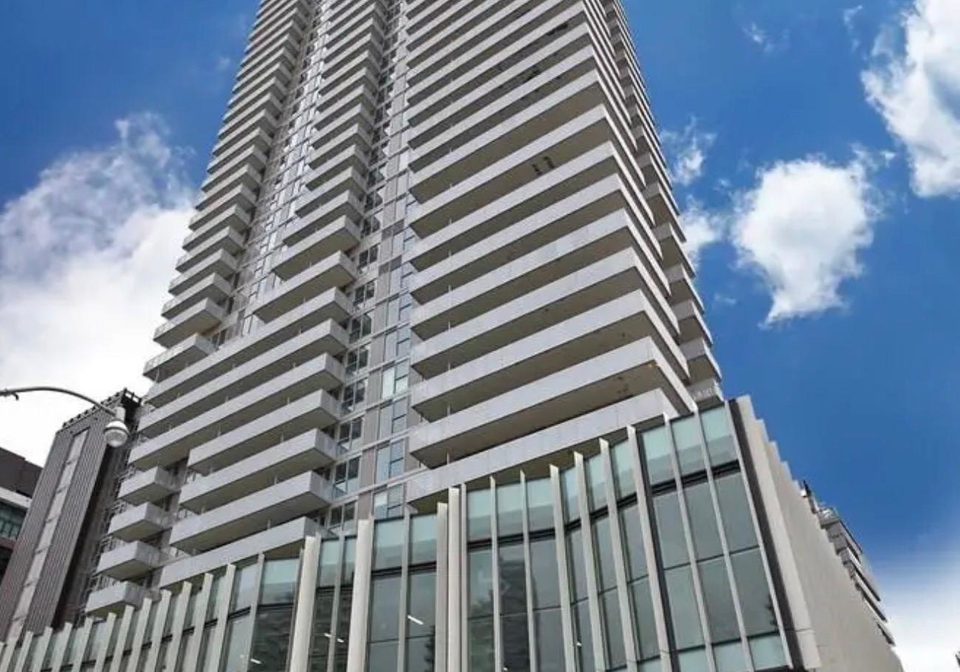 20-richardson-street-toronto-ontario-c13437026