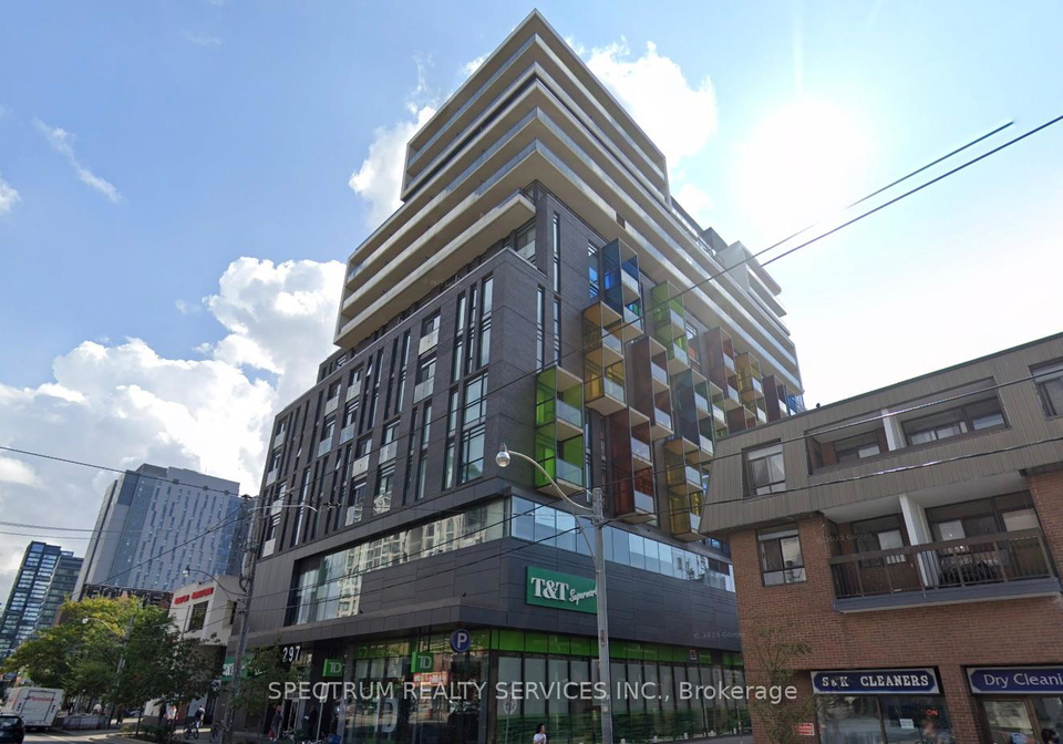297-college-street-toronto-ontario-c13437058