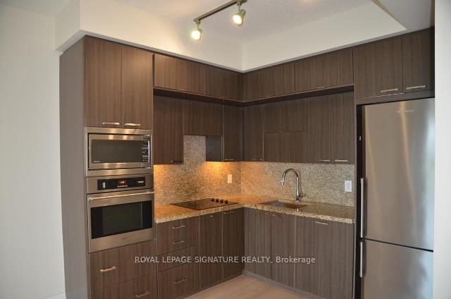 120-harrison-garden-boulevard-north-york-ontario-c13437092