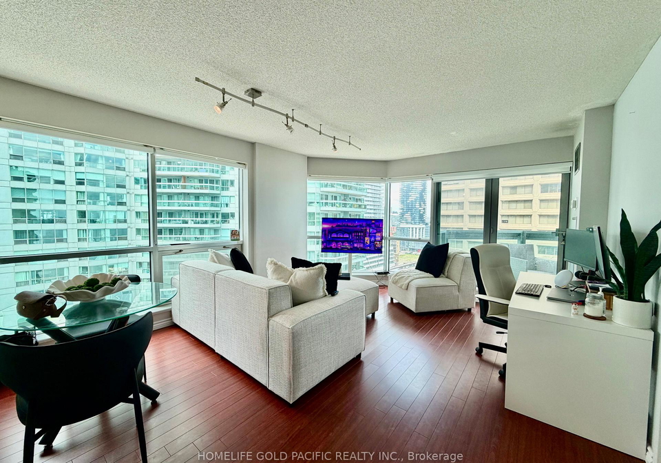 10-queens-quay-w-toronto-ontario-c13437176