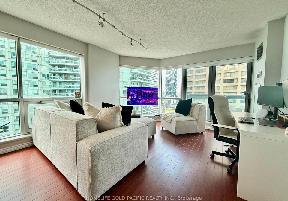 10-queens-quay-w-toronto-ontario-c13437176