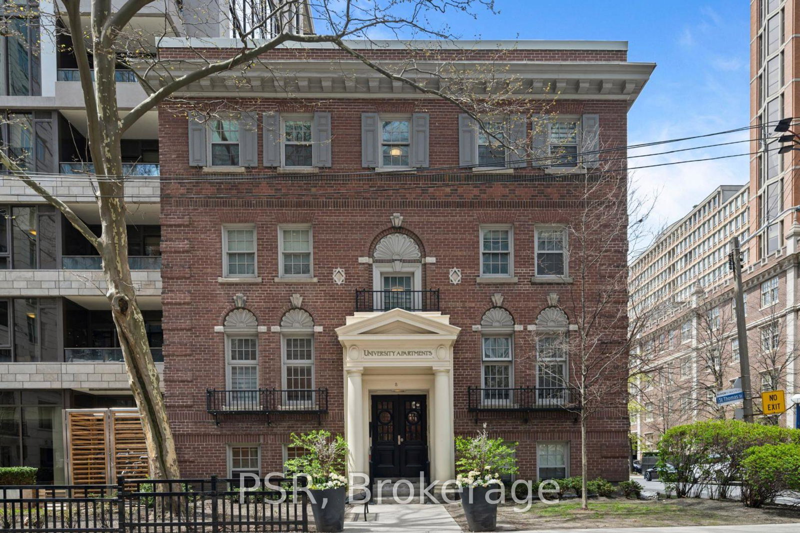 8-st-thomas-street-toronto-ontario-c13437220