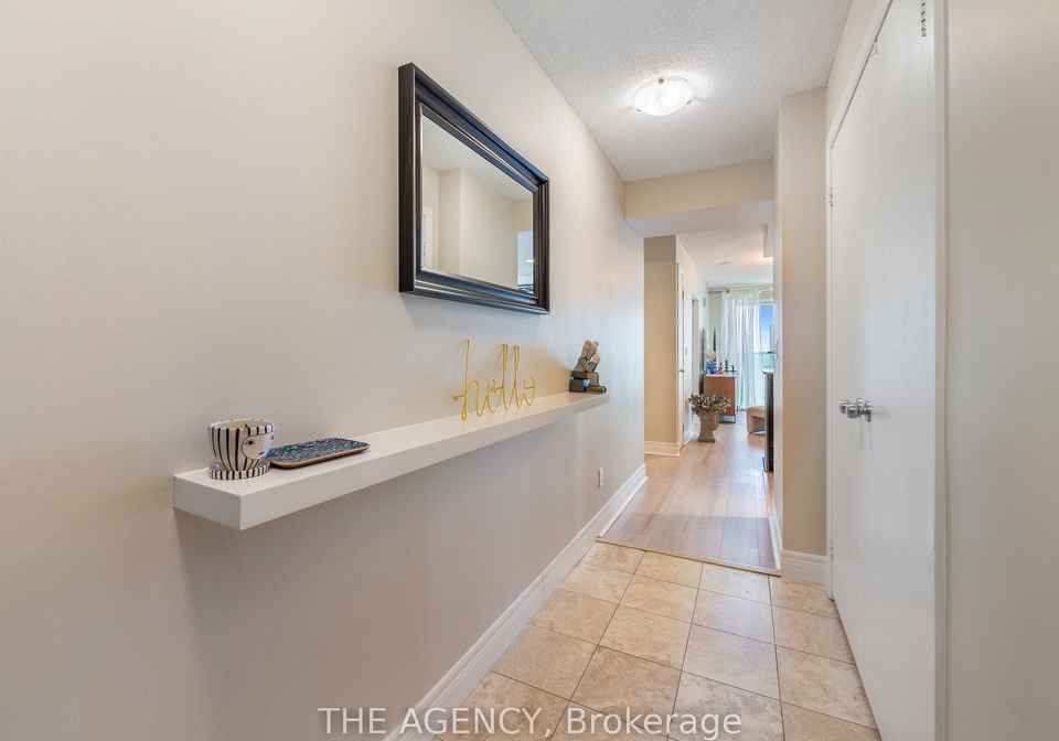 8-park-road-toronto-ontario-c13437342