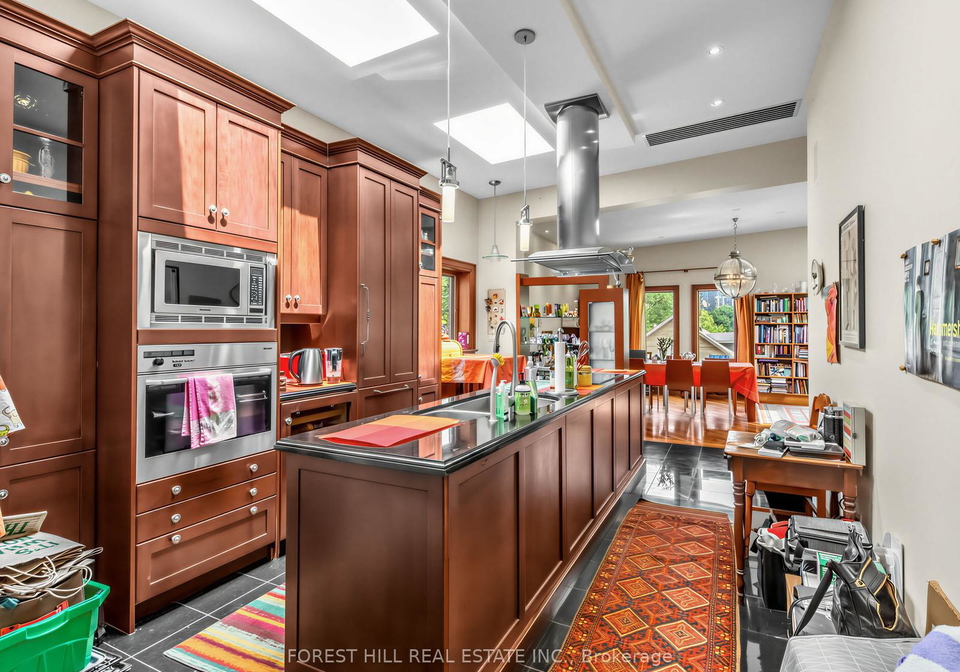 40-hazelton-avenue-toronto-ontario-c13437346