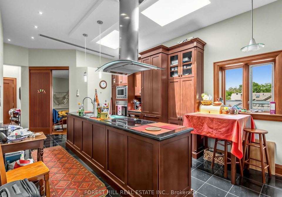 40-hazelton-avenue-toronto-ontario-c13437346