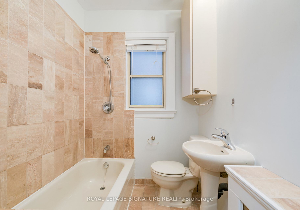 27-hillsboro-avenue-toronto-ontario-c13437452