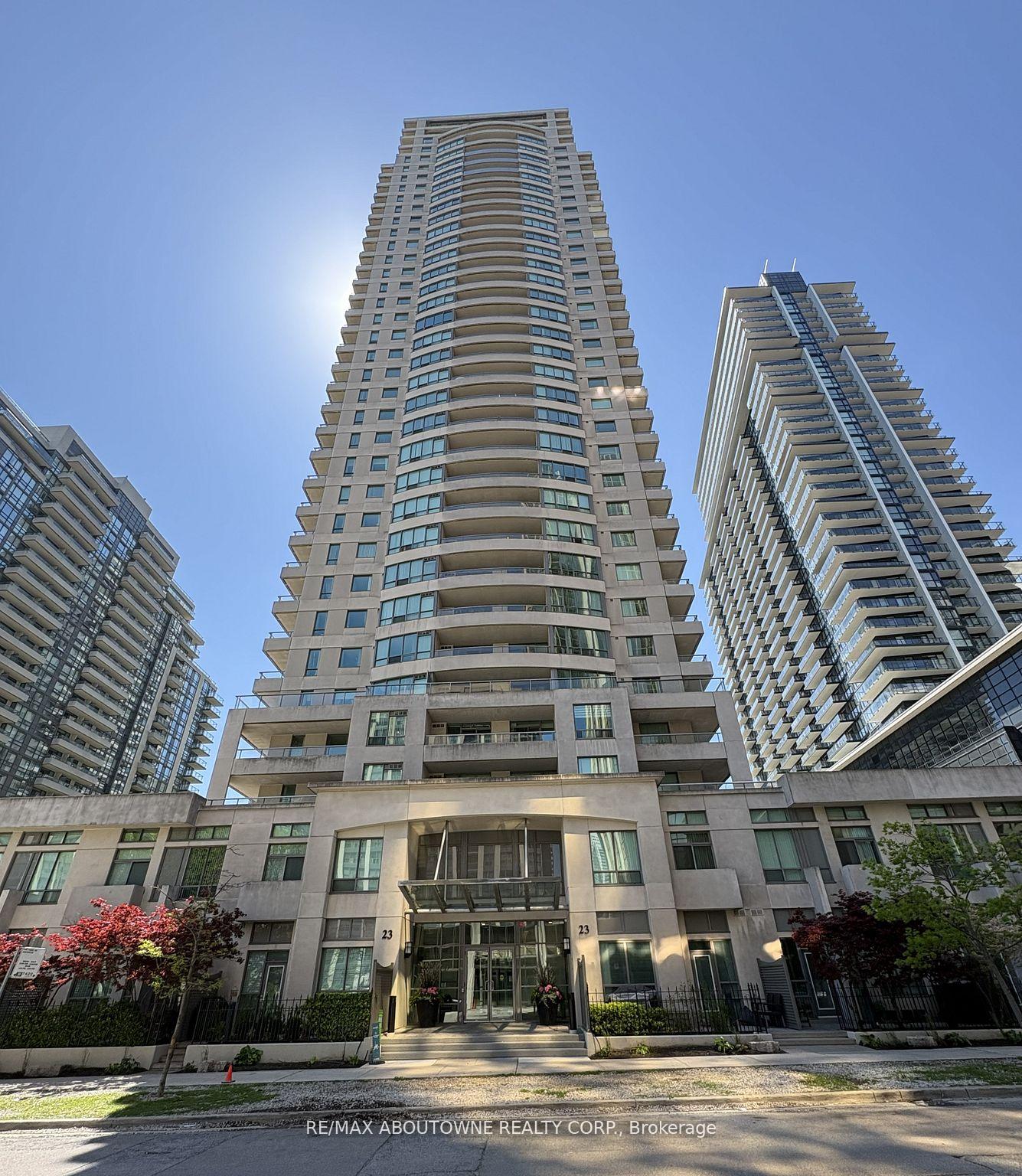 23-hollywood-avenue-north-york-ontario-c13437610