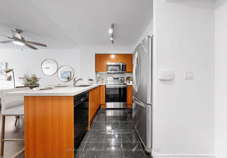 55-harrison-garden-boulevard-north-york-ontario-c13437634