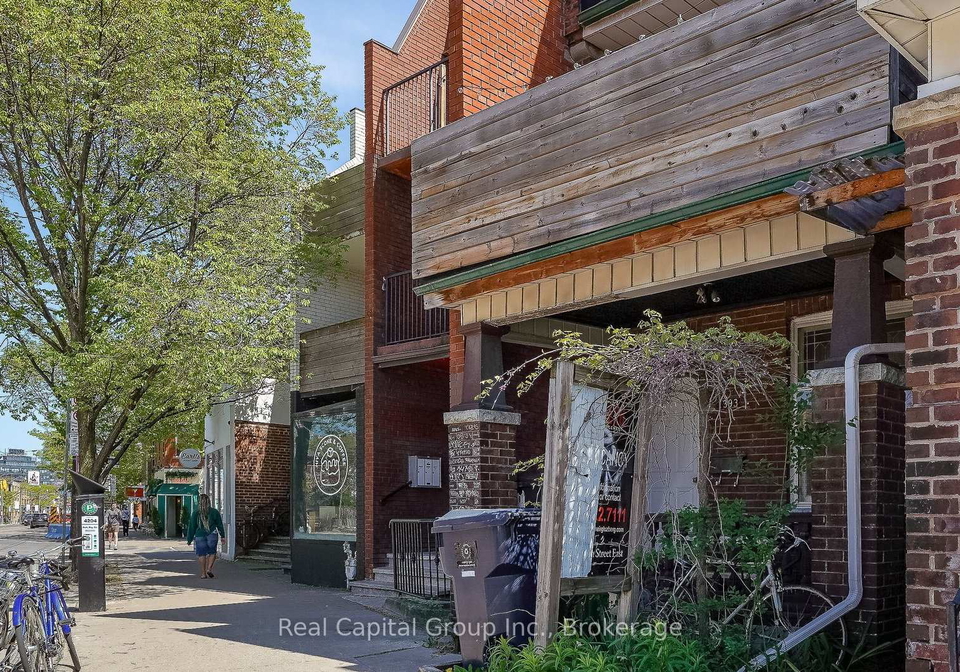1393-dundas-street-w-toronto-ontario-c13437800