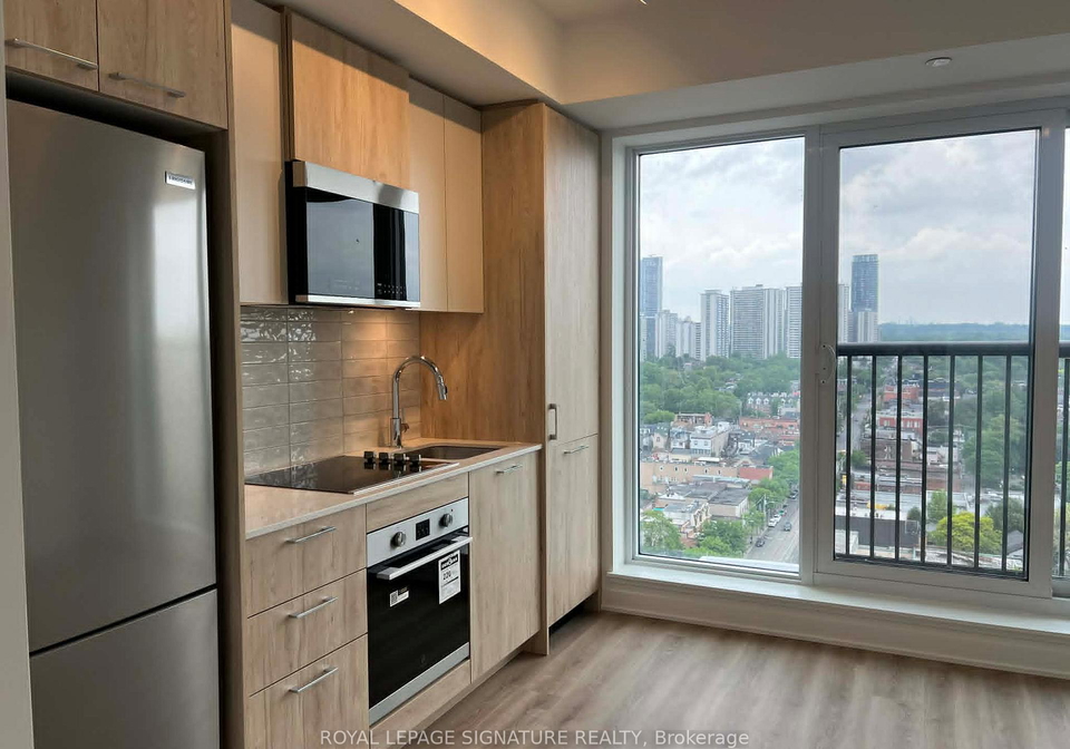 10-oak-street-toronto-ontario-c13437976