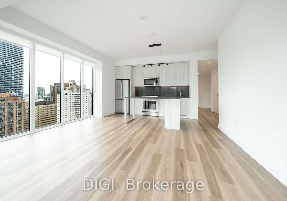 8-gloucester-street-toronto-ontario-c13438064