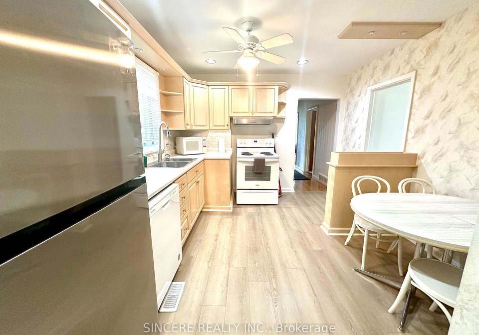 36-sumner-heights-drive-north-york-ontario-c13438436