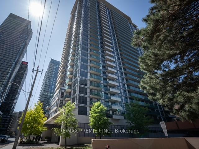70-roehampton-avenue-toronto-ontario-c13438548