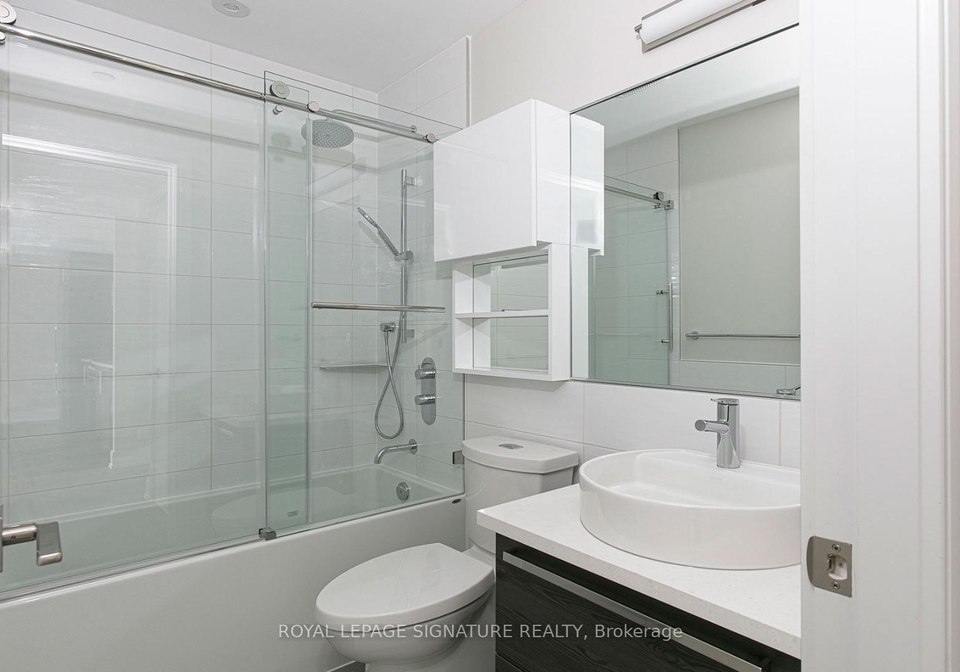 11-walmer-road-toronto-ontario-c13439184