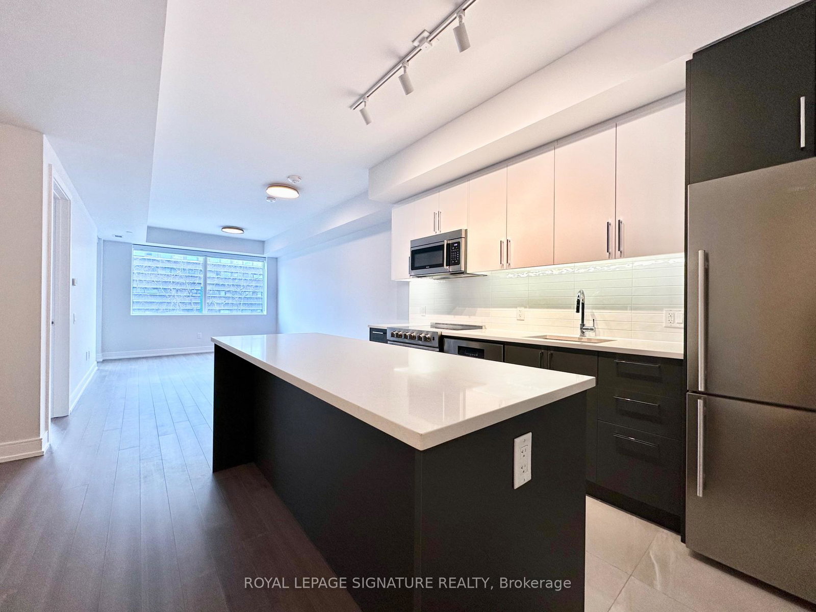 664-spadina-avenue-toronto-ontario-c13439198
