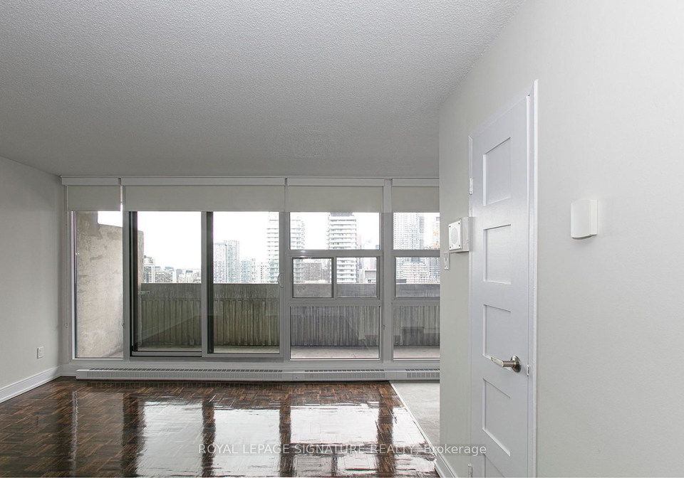 33-isabella-street-toronto-ontario-c13439212