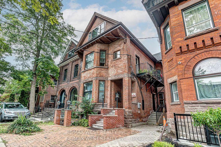 125-madison-avenue-toronto-ontario-c13439286