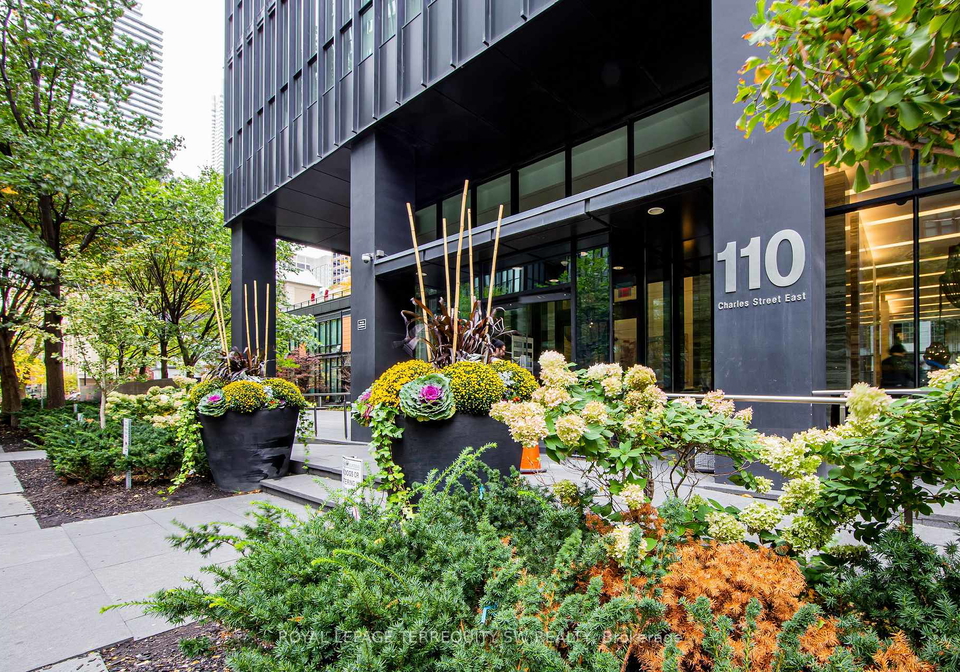 110-charles-street-e-toronto-ontario-c13439300