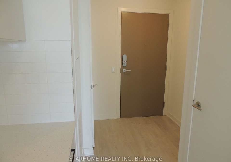 5-quarrington-lane-north-york-ontario-c13439402