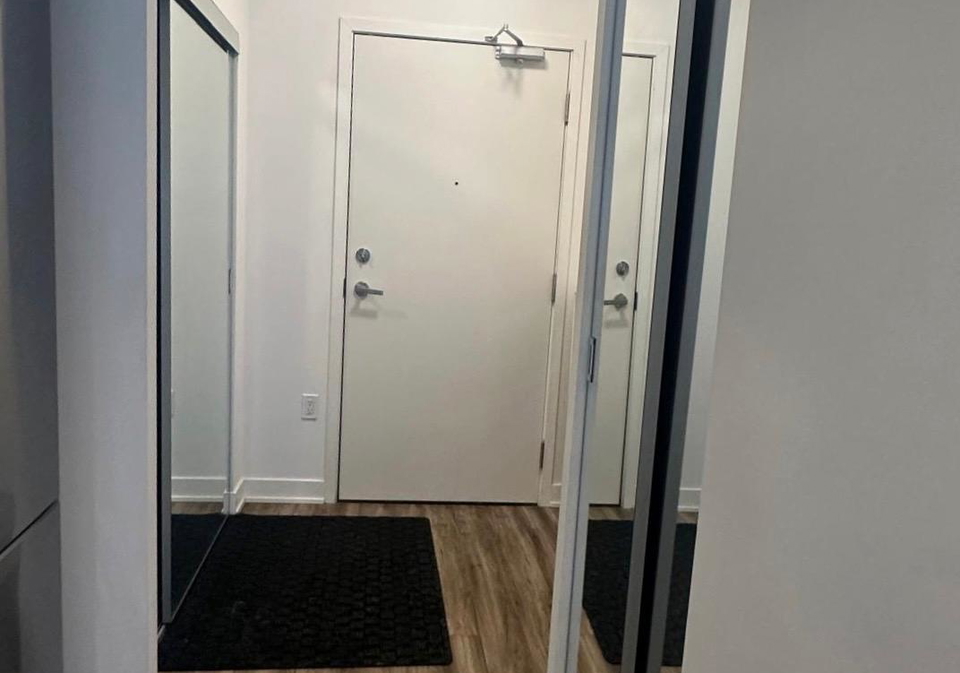 99-broadway-avenue-toronto-ontario-c13439544