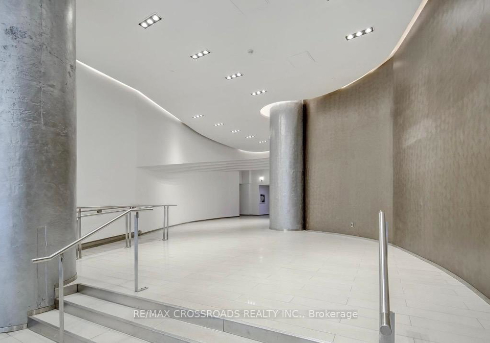 155-dalhousie-street-toronto-ontario-c13439578